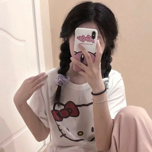 小s货张开腿让我c烂你的sb
